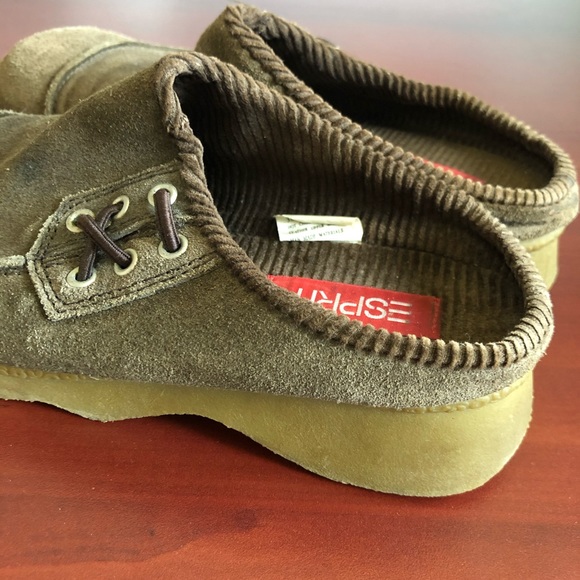 🥰 ✨5 for $20✨ Esprit brown slip on leather shoes - Picture 3 of 8